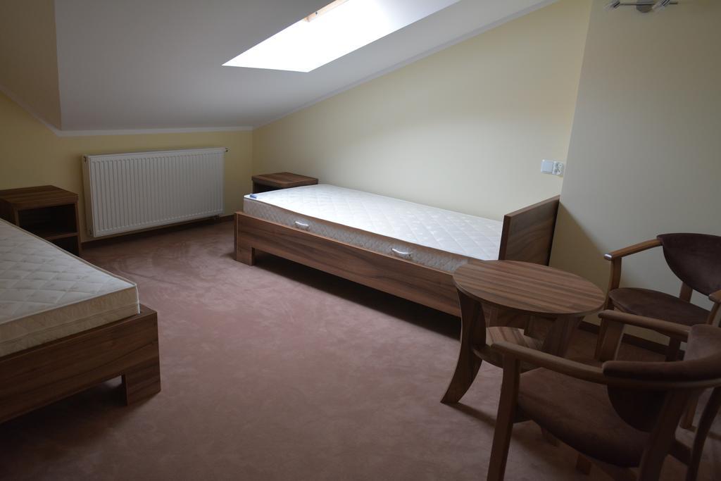 Gosciniec Pan Tadeusz II Hotell Giżycko Rum bild